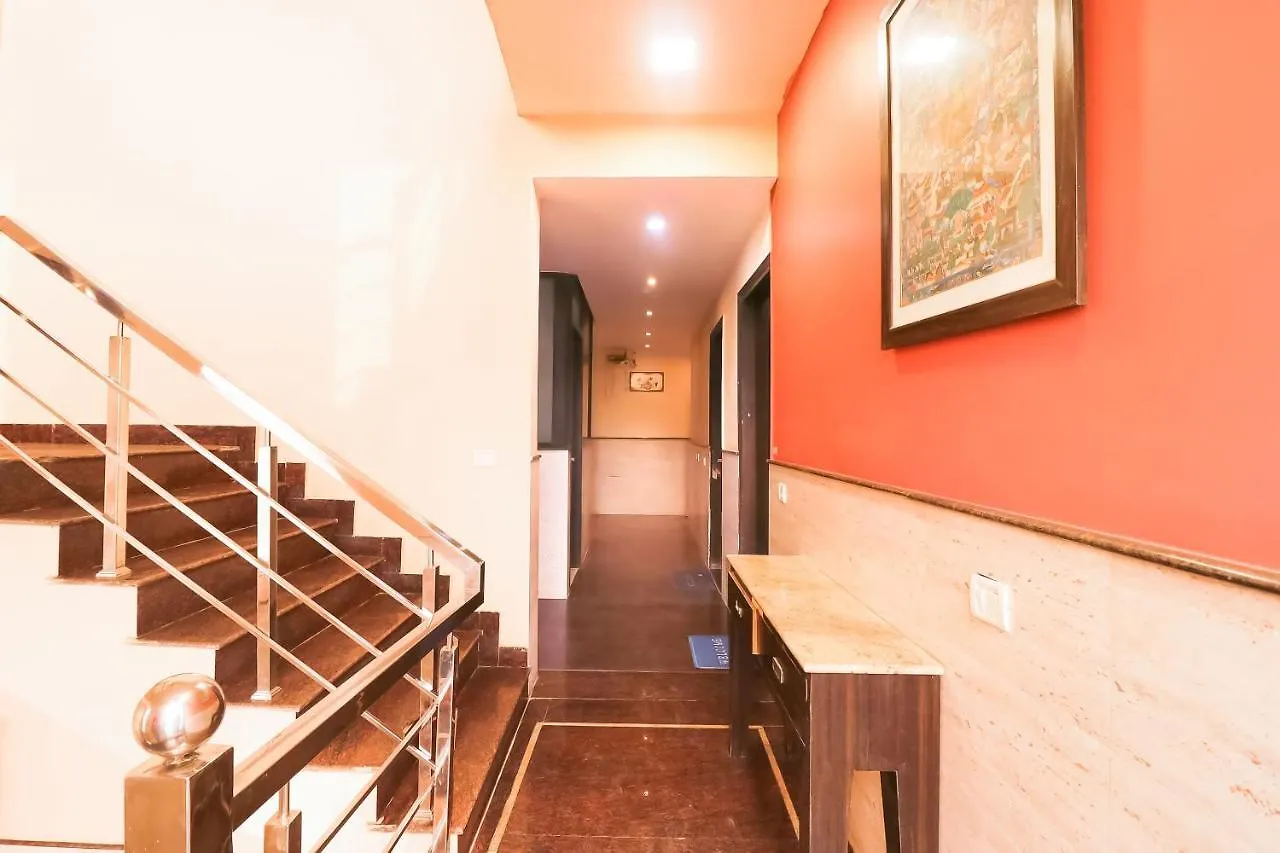 Capital O 666 Hotel Gd House 古尔冈 3*,