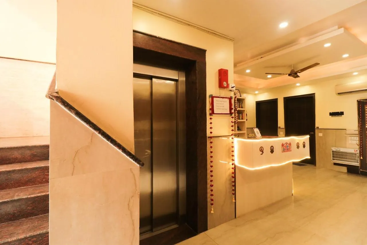 ***  Capital O 666 Hotel Gd House 古尔冈 印度